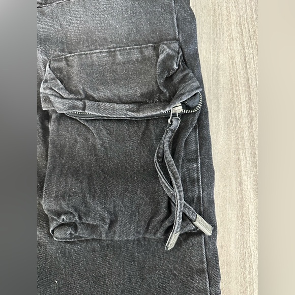 YoungLA 8 Pocket Jeans - Picture 5 of 13